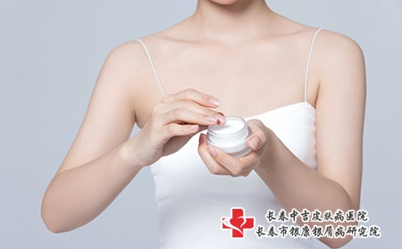 女性牛皮癣病因有哪些?