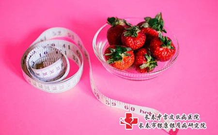 全国疫情最新消息：哪些药物能够较快的治疗牛皮癣?
