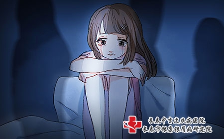 摄图网_401785719_深夜哭泣的少女（企业商用）
