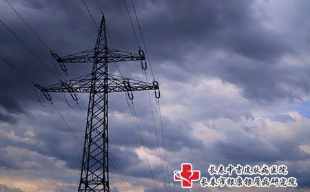 染上银屑病的原因是什么?是传染的吗?