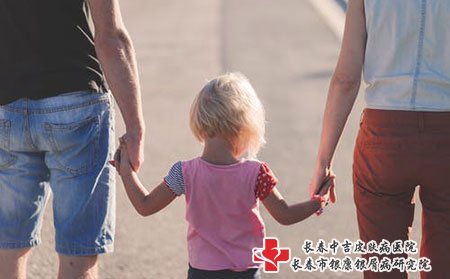 为什么牛皮癣频繁发生,注意提高免疫力